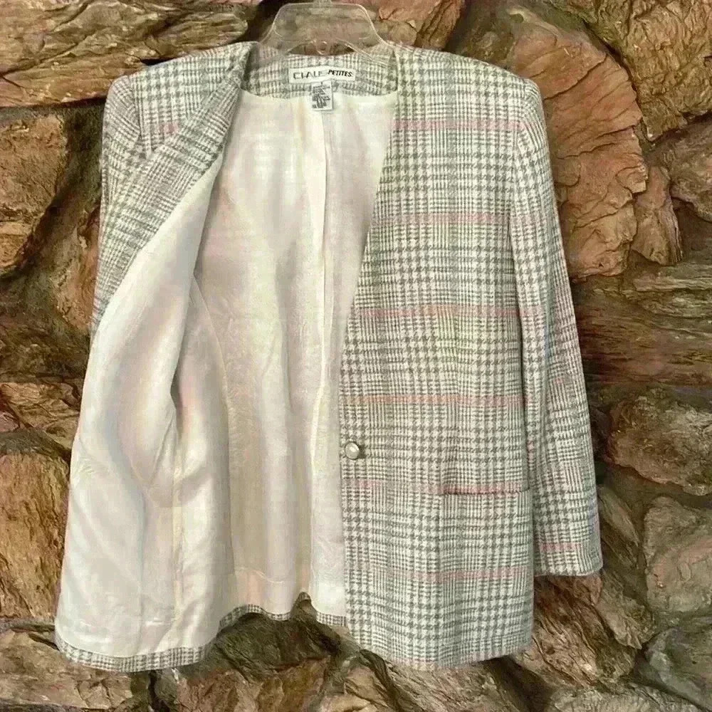 CHAUS PETITES Vintage Blazer. Women’s Size 8 in Excellent Condition. - Picture 7 of 7